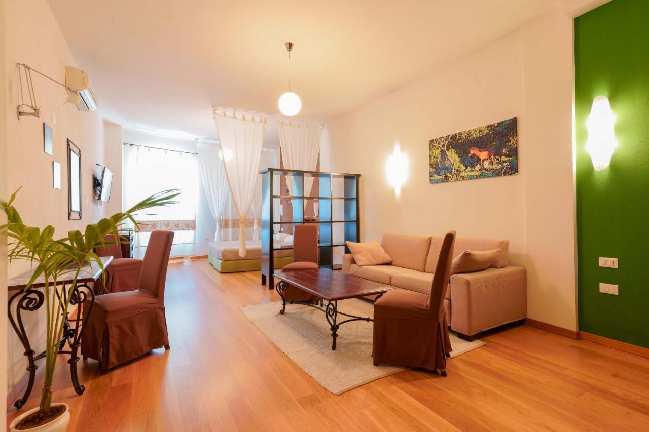 Le Suite Sul Corso Cagliari Buitenkant foto